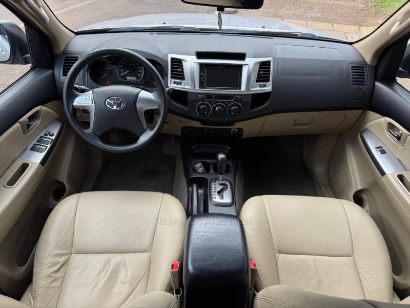 HILUX SW4 2.7 SR 4X2 16V GASOLINA 4P AUTOMÁTICO - 2015 - LAGOA VERMELHA