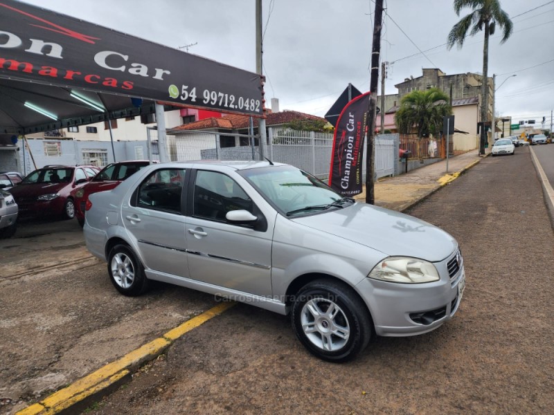 SIENA 1.0 MPI EL 8V FLEX 4P MANUAL - 2010 - VACARIA