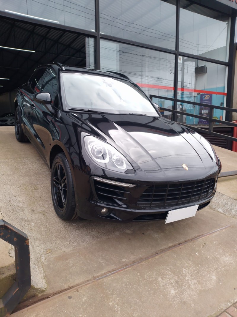 macan 2.0 16v gasolina 4p automatico 2018 vacaria