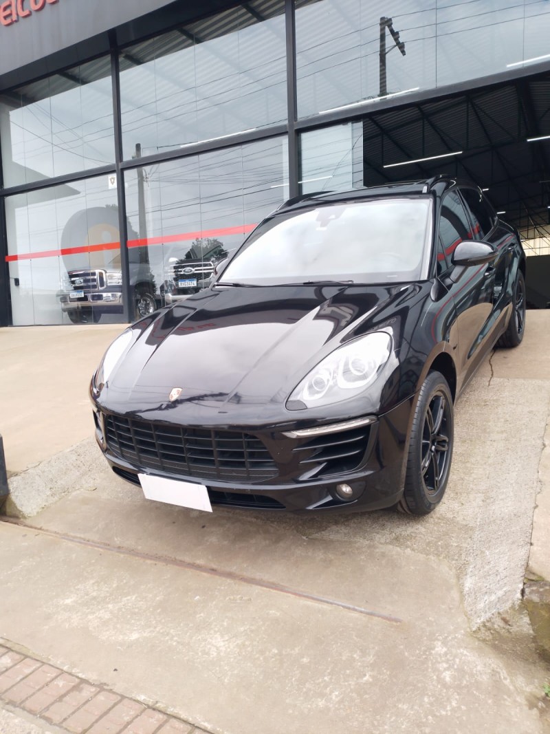 MACAN 2.0 16V GASOLINA 4P AUTOMÁTICO - 2018 - VACARIA