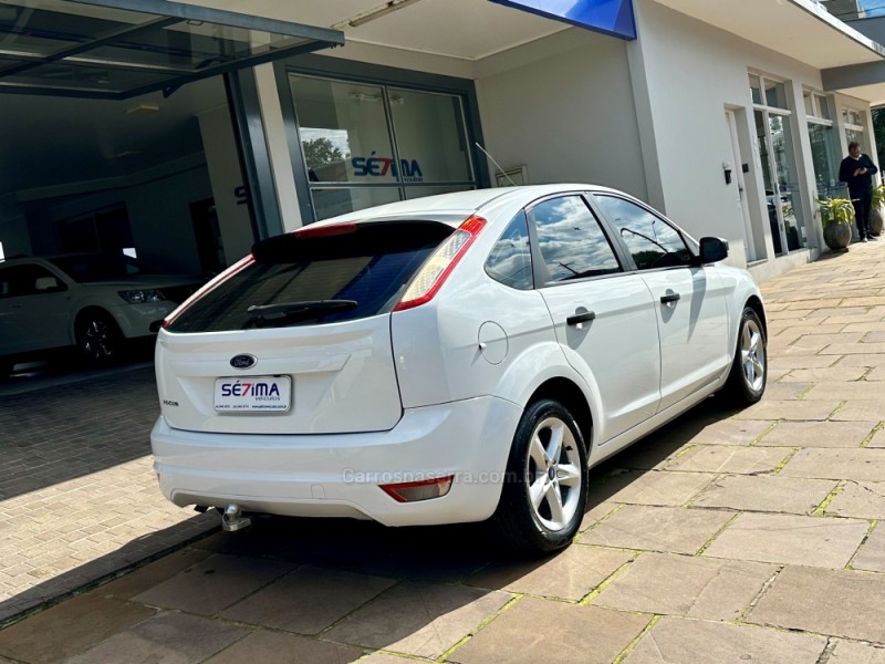 FOCUS 1.6 GL 16V FLEX 4P MANUAL - 2013 - GUAPORé