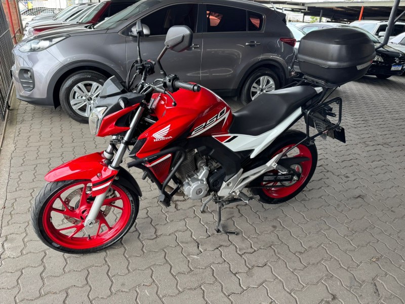 cb 250f twister abs 2022 caxias do sul
