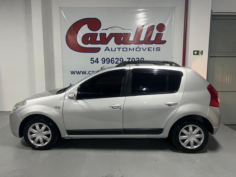 SANDERO 1.6 PRIVILÉGE 16V FLEX 4P MANUAL - 2009 - CAXIAS DO SUL
