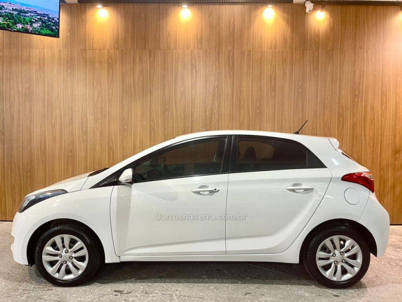 HB20 1.6 COMFORT STYLE 16V FLEX 4P MANUAL - 2016 - BENTO GONçALVES