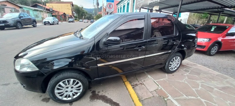 SIENA 1.0 MPI EL 8V FLEX 4P MANUAL - 2010 - PICADA CAFé