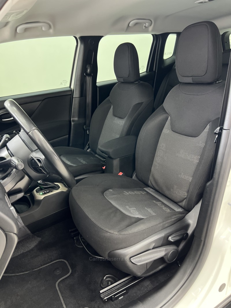 RENEGADE 1.8 16V FLEX LONGITUDE 4P AUTOMÁTICO - 2017 - BENTO GONçALVES