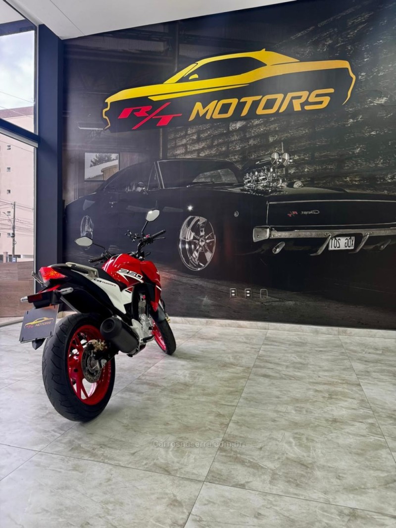 CB 250F TWISTER ABS - 2022 - CAXIAS DO SUL