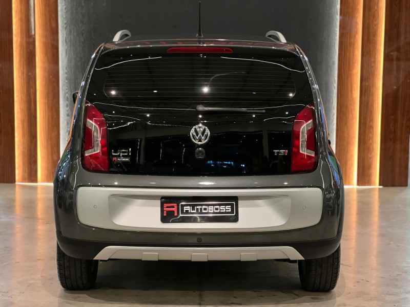 UP 1.0 TSI CROSS 12V FLEX 4P MANUAL - 2016 - NOVO HAMBURGO