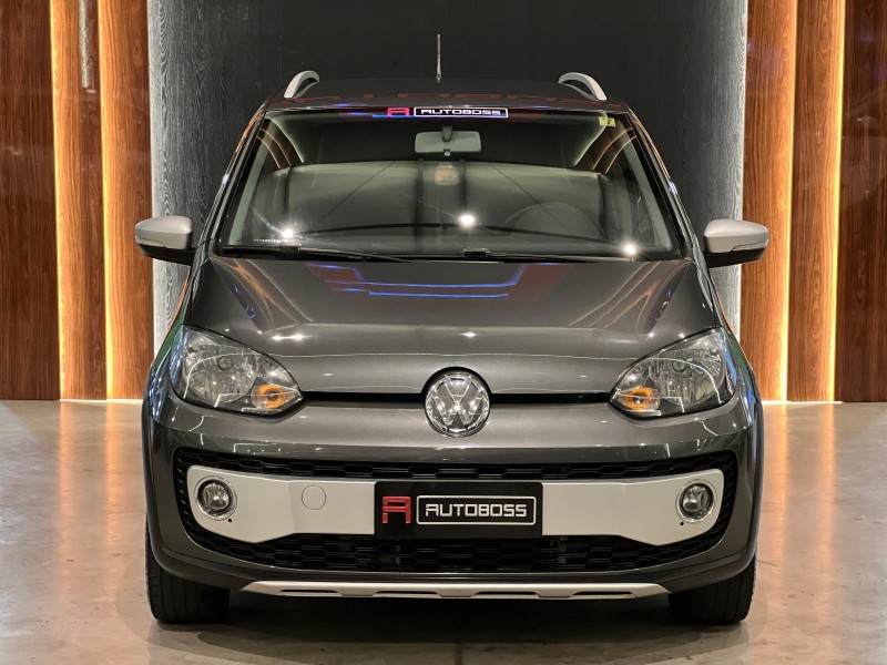 UP 1.0 TSI CROSS 12V FLEX 4P MANUAL - 2016 - NOVO HAMBURGO