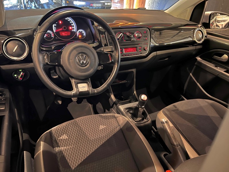 UP 1.0 TSI CROSS 12V FLEX 4P MANUAL - 2016 - NOVO HAMBURGO