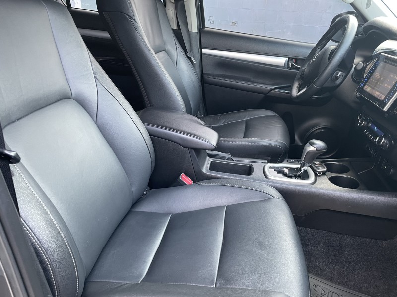 HILUX 2.8 SRX 4X4 CD 16V DIESEL 4P AUTOMÁTICO - 2017 - CAXIAS DO SUL