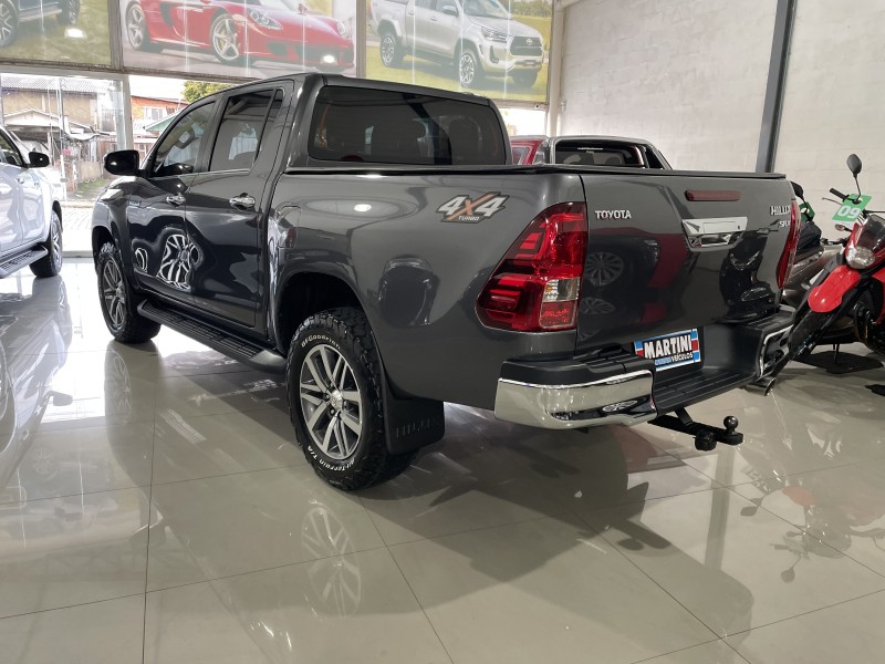 HILUX 2.8 SRX 4X4 CD 16V DIESEL 4P AUTOMÁTICO - 2017 - CAXIAS DO SUL