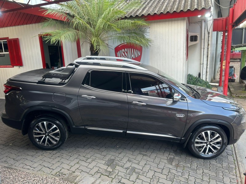 TORO 2.0 16V TURBO DIESEL RANCH AT 4X4 AUTOMÁTICO - 2022 - TRêS COROAS