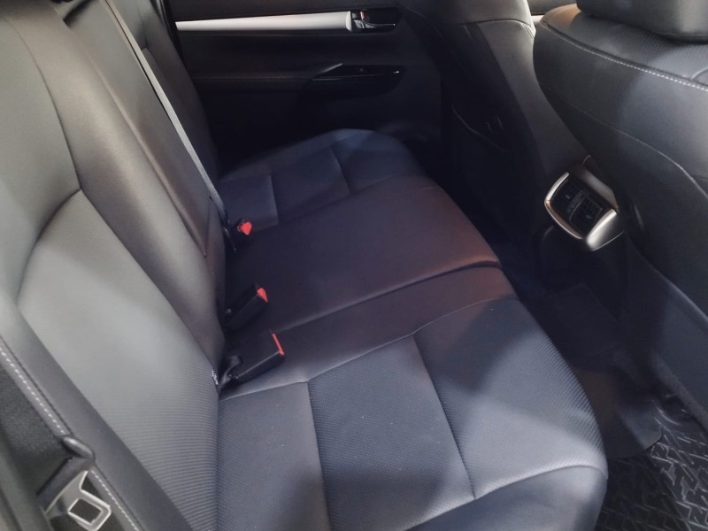 HILUX 2.8 SRX PLUS 4X4 CD TURBO DIESEL 4P AUTOMÁTICO - 2023 - CAXIAS DO SUL