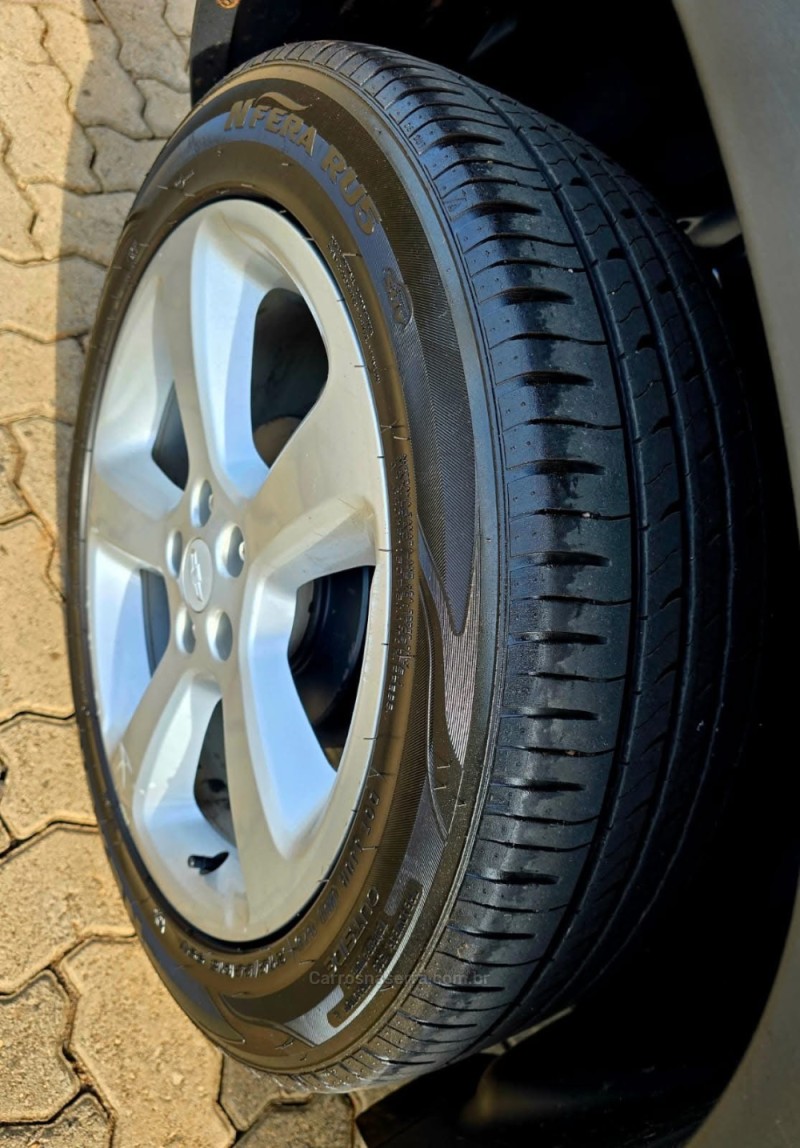 TRACKER 1.8 MPFI LTZ 4X2 16V FLEX 4P AUTOMÁTICO - 2015 - LAJEADO