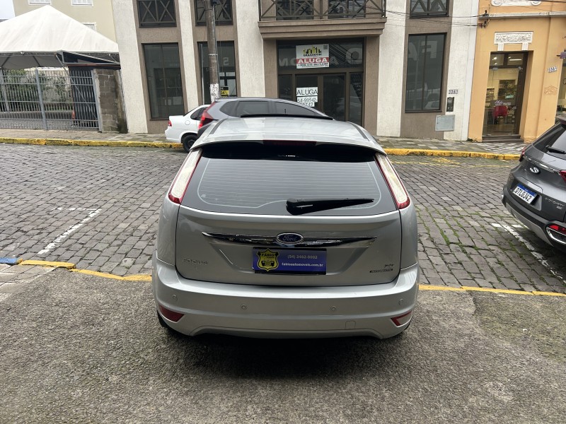 FOCUS 2.0 TITANIUM PLUS HATCH 16V FLEX 4P AUTO - 2013 - GARIBALDI