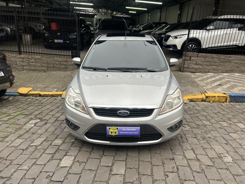 FOCUS 2.0 TITANIUM PLUS HATCH 16V FLEX 4P AUTO - 2013 - GARIBALDI
