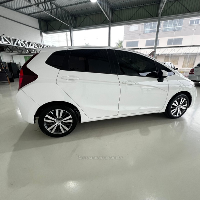 FIT 1.5 EX 16V FLEX 4P AUTOMÁTICO - 2015 - FELIZ