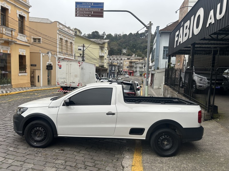 saveiro 1.6 robust cs 8v flex 2p manual 2021 garibaldi