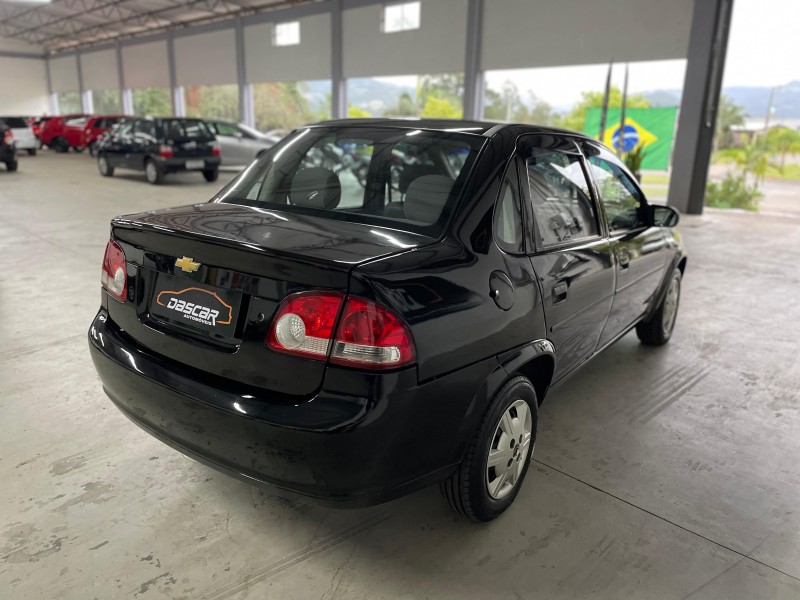 CLASSIC 1.0 MPFI LS 8V FLEX 4P MANUAL - 2016 - BOM PRINCíPIO
