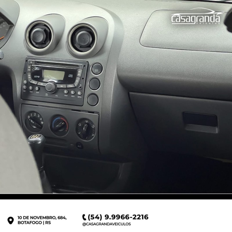 FIESTA 1.6 ROCAM HATCH 8V FLEX 4P MANUAL - 2005 - BENTO GONçALVES