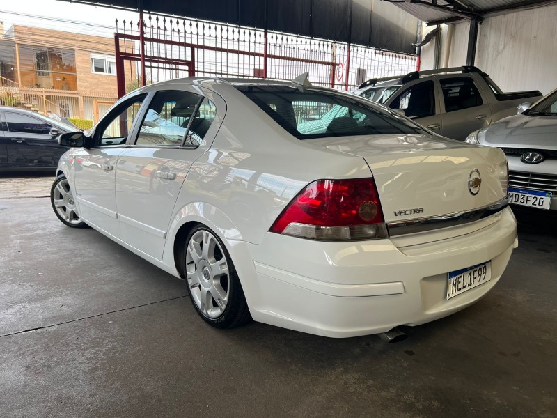 VECTRA 2.0 MPFI ELEGANCE 8V FLEX 4P MANUAL - 2006 - CAXIAS DO SUL