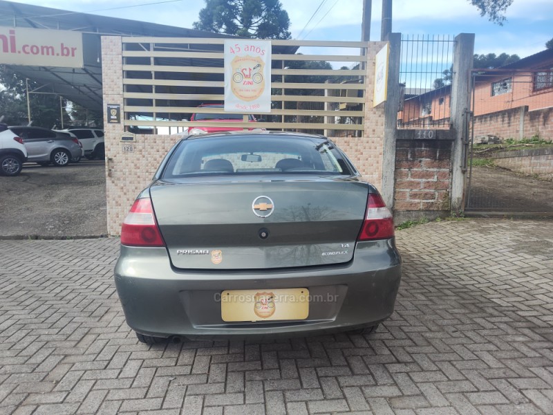 PRISMA 1.4 MPFI JOY 8V FLEX 4P MANUAL - 2010 - CANELA
