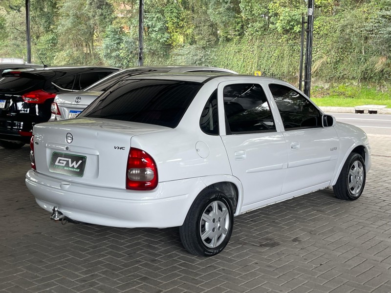 CORSA 1.0 MPFI VHC SEDAN 8V GASOLINA 4P MANUAL - 2005 - CAXIAS DO SUL