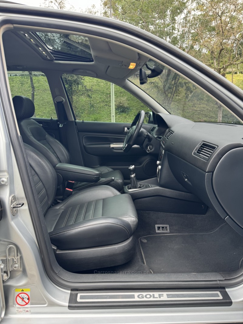 GOLF 1.6 MI SPORTLINE LIMITED EDITION 8V FLEX 4P MANUAL - 2014 - NOVA ARAçá