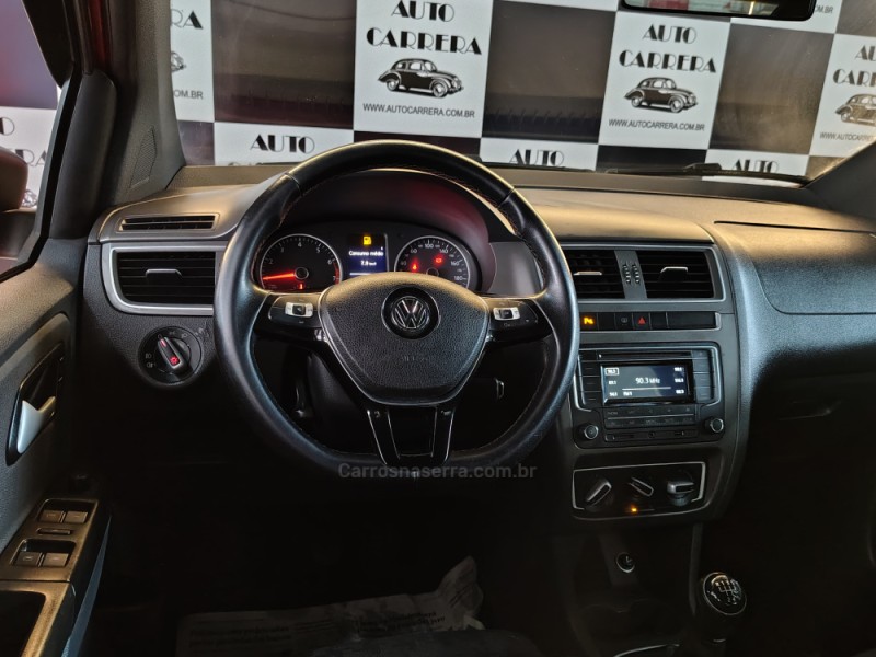 FOX 1.0 MPI TRACK 12V FLEX 4P MANUAL - 2017 - NOVO HAMBURGO