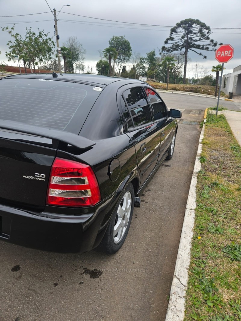 ASTRA 2.0 MPFI ADVANTAGE 8V FLEX 4P MANUAL - 2008 - VERANóPOLIS