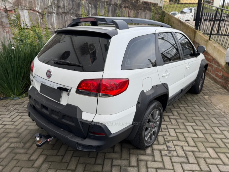 PALIO 1.8 MPI ADVENTURE WEEKEND 8V GASOLINA 4P MANUAL - 2018 - FARROUPILHA