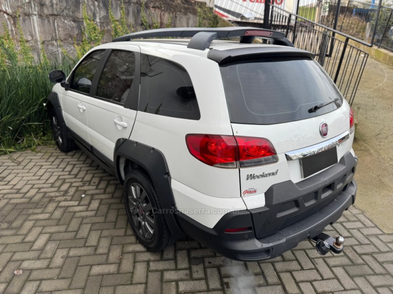PALIO 1.8 MPI ADVENTURE WEEKEND 8V GASOLINA 4P MANUAL - 2018 - FARROUPILHA