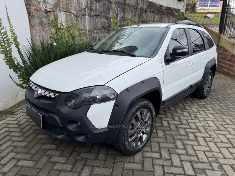 PALIO 1.8 MPI ADVENTURE WEEKEND 8V GASOLINA 4P MANUAL - 2018 - FARROUPILHA