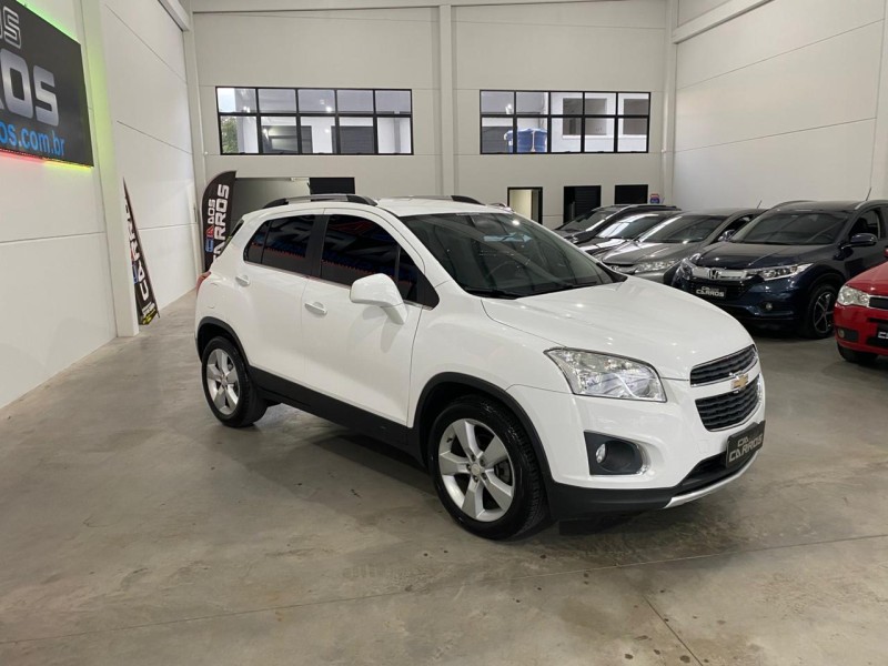 TRACKER 1.8 MPFI LTZ 4X2 16V FLEX 4P AUTOMÁTICO - 2014 - LAJEADO