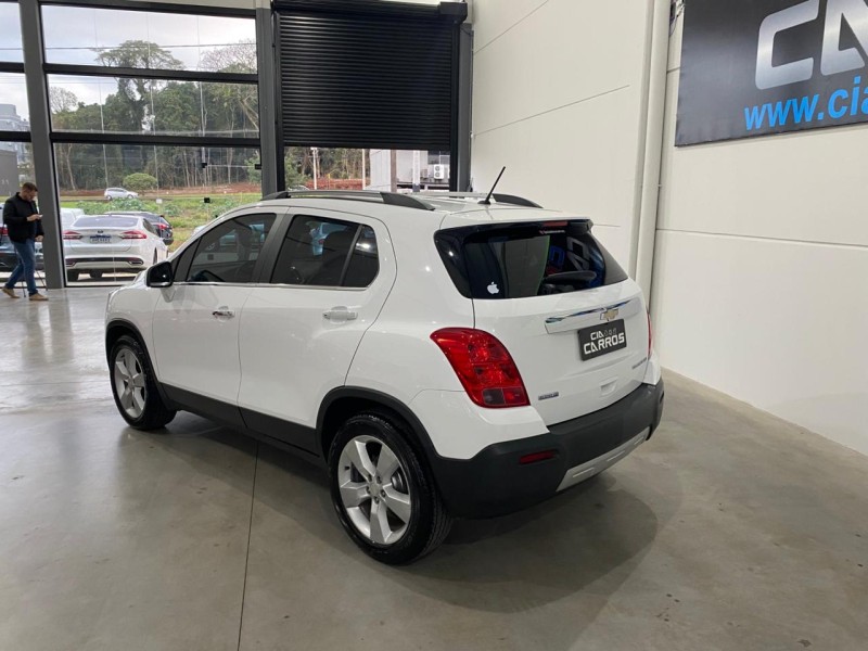 TRACKER 1.8 MPFI LTZ 4X2 16V FLEX 4P AUTOMÁTICO - 2014 - LAJEADO
