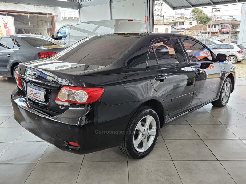 COROLLA 2.0 XEI 16V FLEX 4P AUTOMÁTICO - 2012 - TAPEJARA