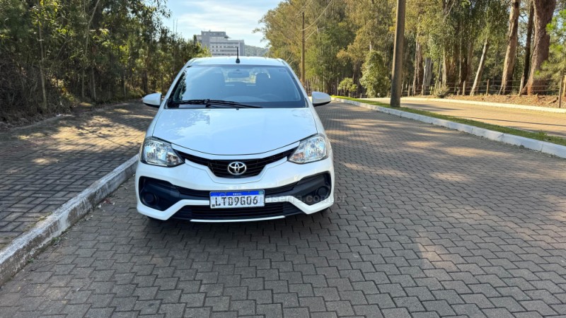 ETIOS 1.5 XS 16V FLEX 4P AUTOMÁTICO - 2018 - GUAPORé