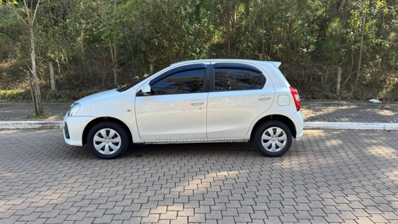 ETIOS 1.5 XS 16V FLEX 4P AUTOMÁTICO - 2018 - GUAPORé