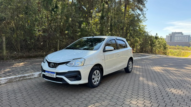 ETIOS 1.5 XS 16V FLEX 4P AUTOMÁTICO - 2018 - GUAPORé