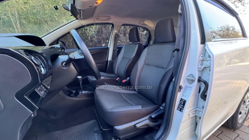 ETIOS 1.5 XS 16V FLEX 4P AUTOMÁTICO - 2018 - GUAPORé