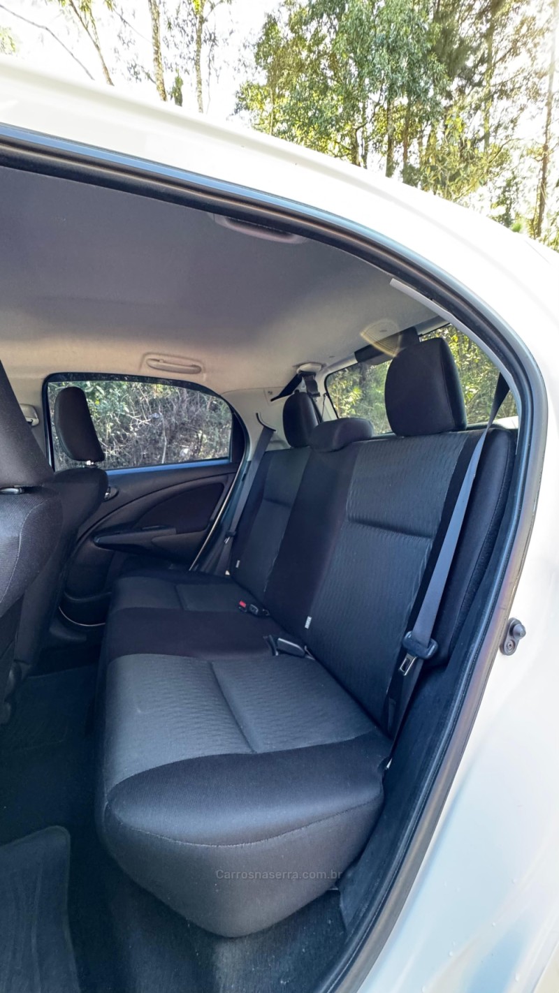 ETIOS 1.5 XS 16V FLEX 4P AUTOMÁTICO - 2018 - GUAPORé