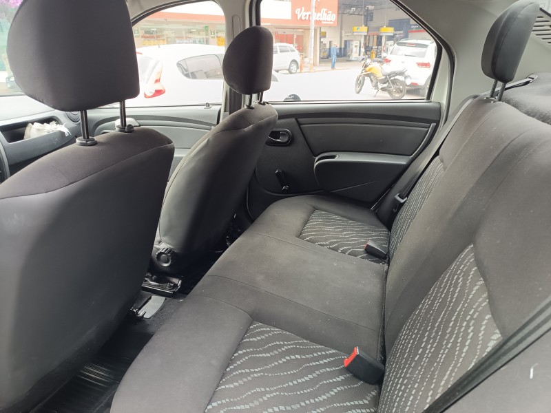 SANDERO 1.0 EXPRESSION 16V FLEX 4P MANUAL - 2012 - FLORES DA CUNHA