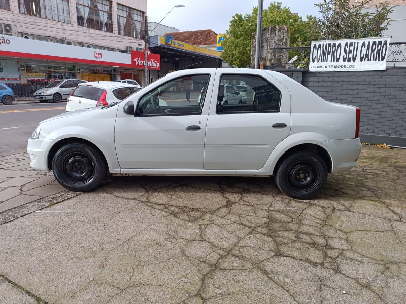 SANDERO 1.0 EXPRESSION 16V FLEX 4P MANUAL - 2012 - FLORES DA CUNHA