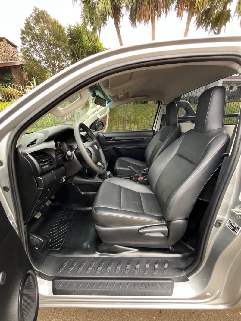 HILUX 2.8 4X4 CS 16V TURBO DIESEL 2P MANUAL - 2024 - ERECHIM