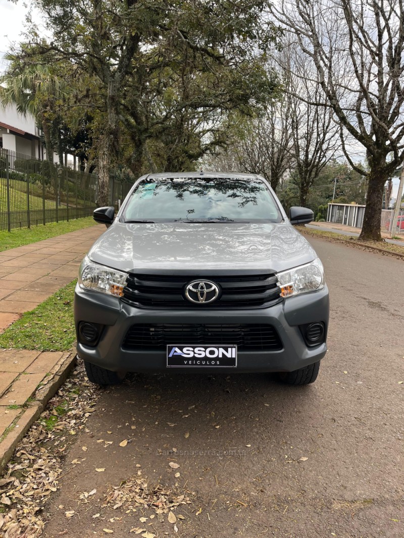 HILUX 2.8 4X4 CS 16V TURBO DIESEL 2P MANUAL - 2024 - ERECHIM