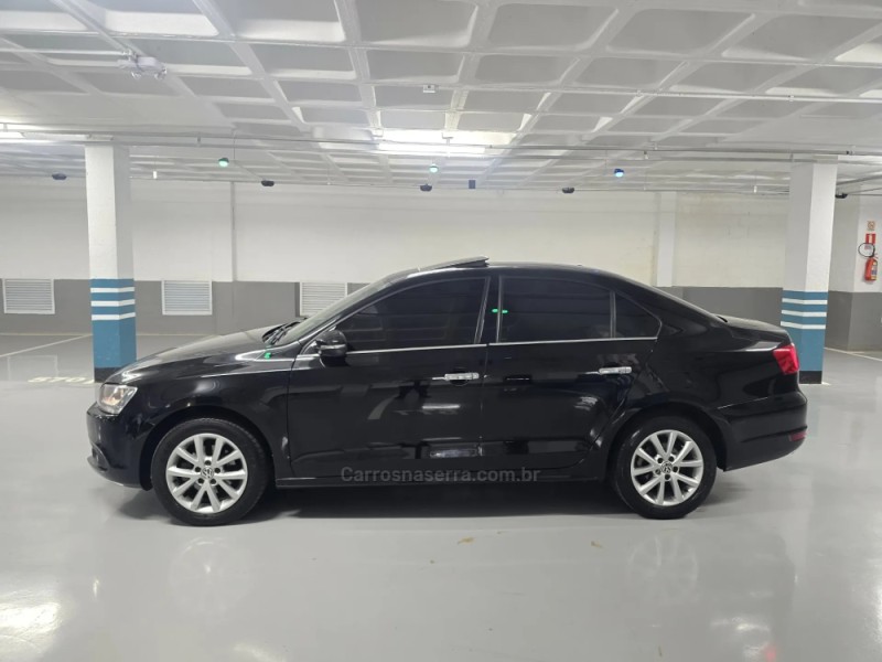 JETTA 2.0 COMFORTLINE FLEX 4P TIPTRONIC - 2014 - PORTO ALEGRE