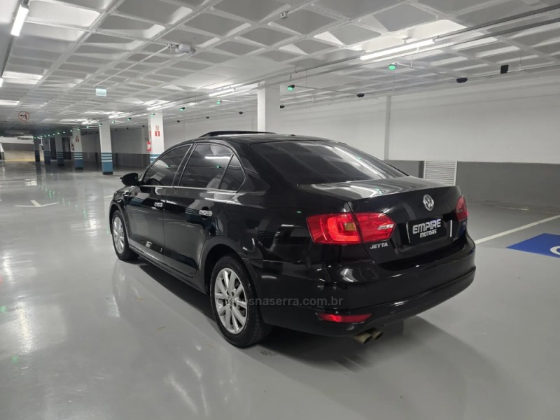 JETTA 2.0 COMFORTLINE FLEX 4P TIPTRONIC - 2014 - PORTO ALEGRE