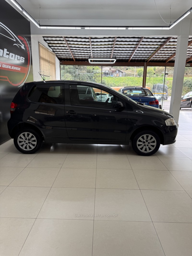 FOX 1.0 MI 8V FLEX 2P MANUAL - 2010 - FARROUPILHA