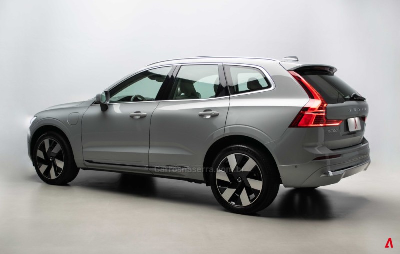 XC60 2.0 T8 ULTIMATE AWD HIBRIDO 4P AUTOMÁTICO - 2024 - GARIBALDI